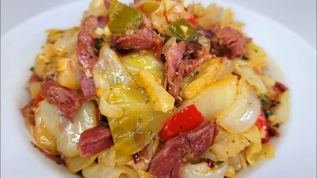 Fried cabbage w/ smoked turkey