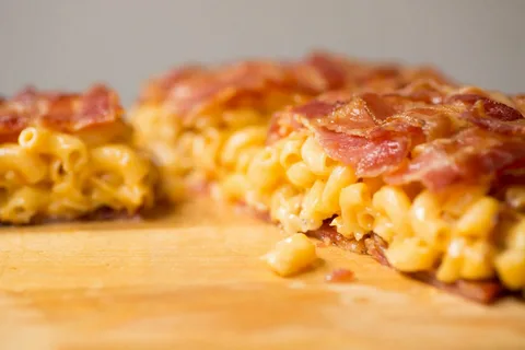 Bacon mac & cheese